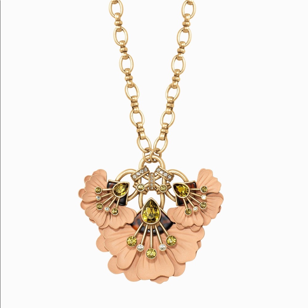 Stella and Dot Rory Necklace New in Box